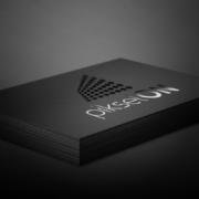 Wizytówki z lakierem UV